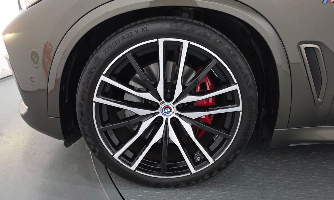 BMW X5 M50i, 2023