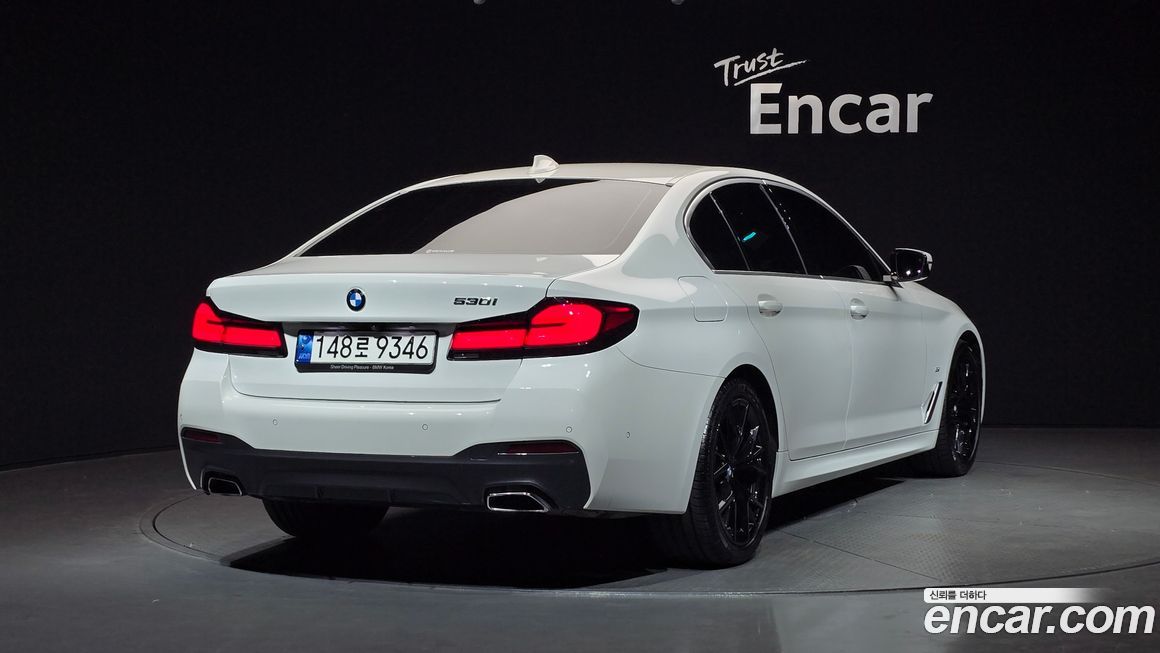 BMW 5-Series 530i M Sport Package, 2022