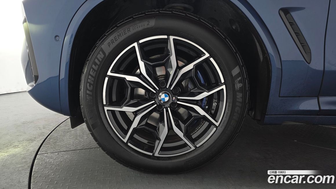 BMW X4 xDrive20i M Sport, 2023