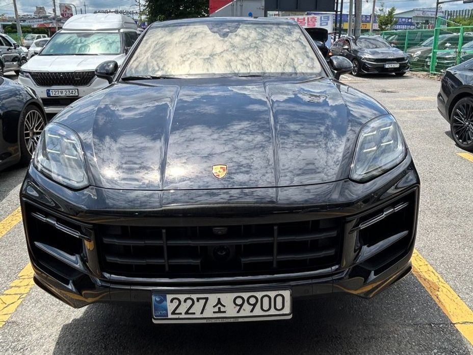 Porsche Cayenne 3.0 Coupe, 2024