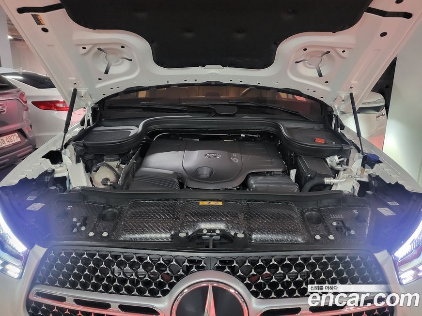 Mercedes-Benz GLE-Class GLE450 4MATIC AMG Line, 2025