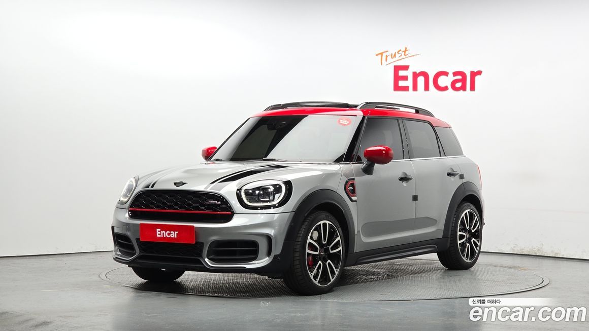 Mini Countryman JCW Launch Pack, 2023