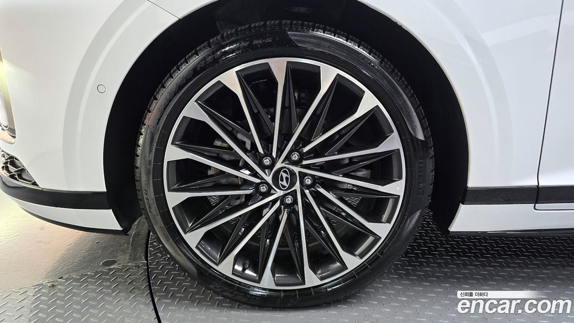 Hyundai Grandeur 2,5 Gasoline 2WD, 2023