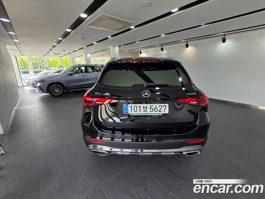 Mercedes-Benz GLC-Class GLC 300 4MATIC Avantgarde, 2025