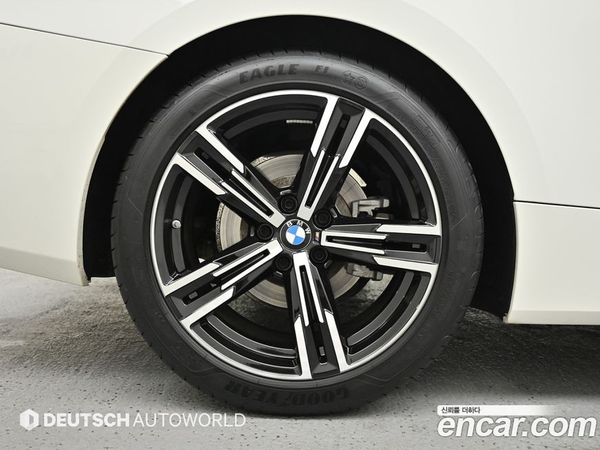 BMW 4-Series 420i M Sport Convertible, 2023