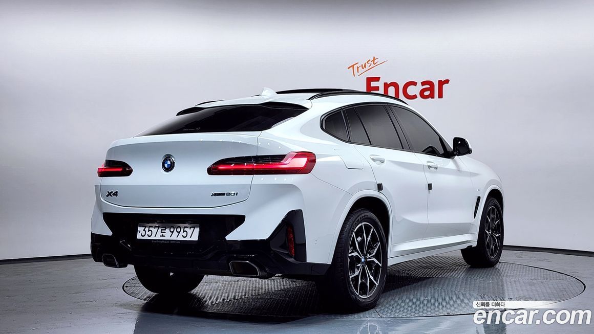 BMW X4 xDrive20i M Sport, 2023