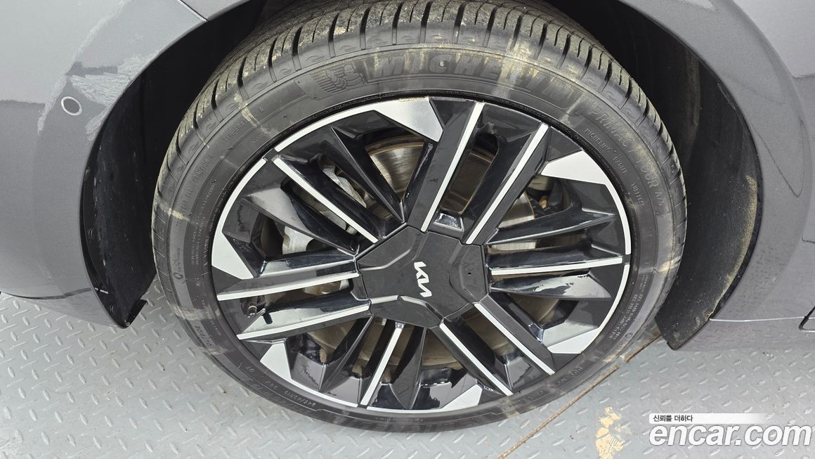 Kia K8 2.5 Gasoline 2WD, 2025