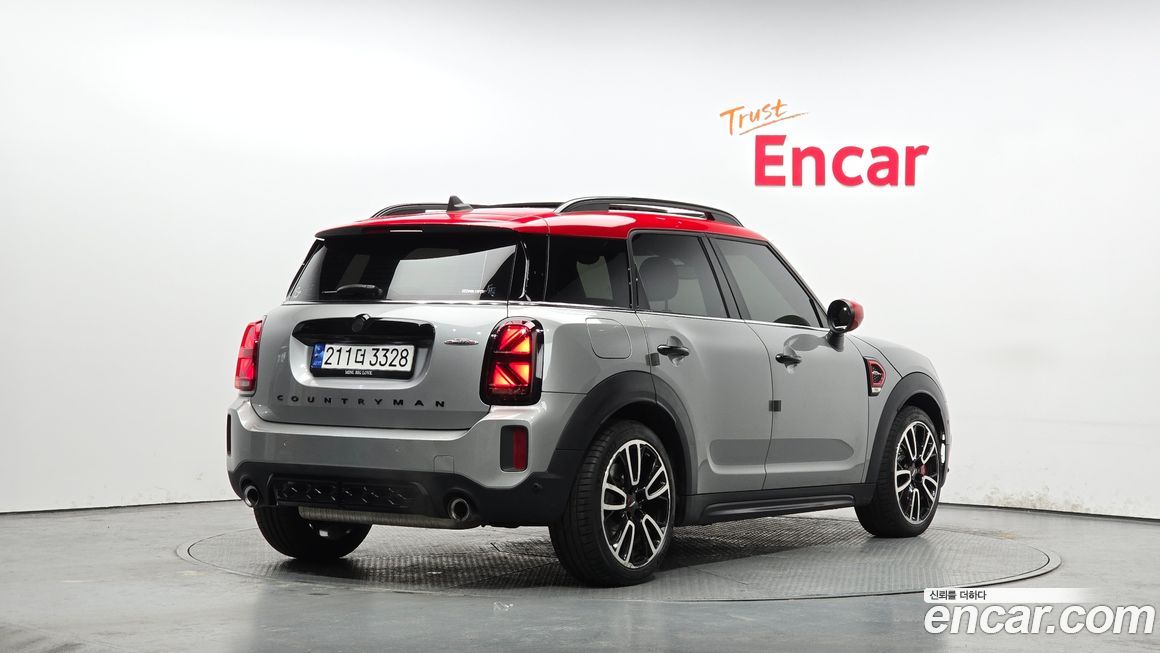 Mini Countryman JCW Launch Pack, 2023