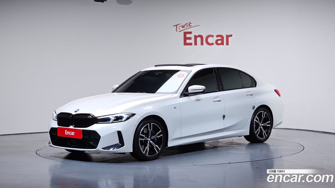 BMW 3-Series 320i M Sport, 2024