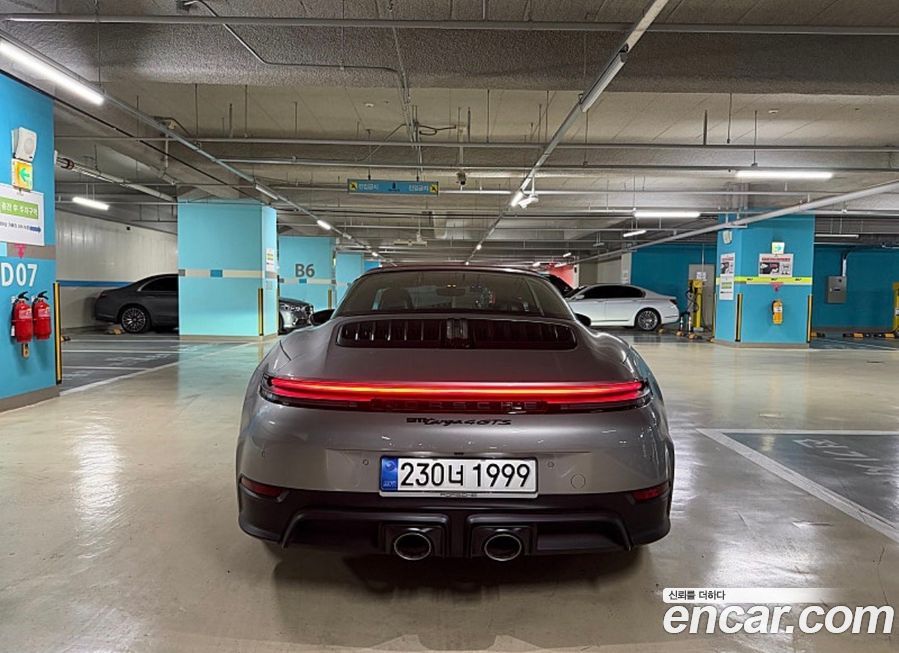 Porsche 911 Targa 4 GTS, 2025