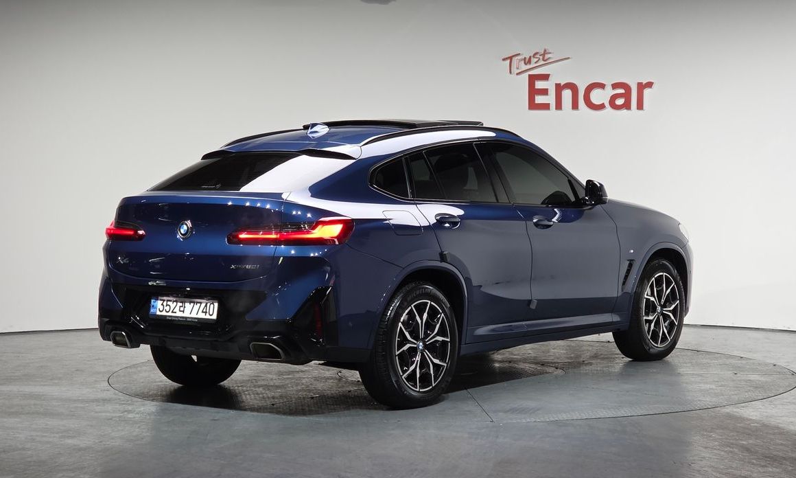 BMW X4 xDrive20i M Sport, 2023
