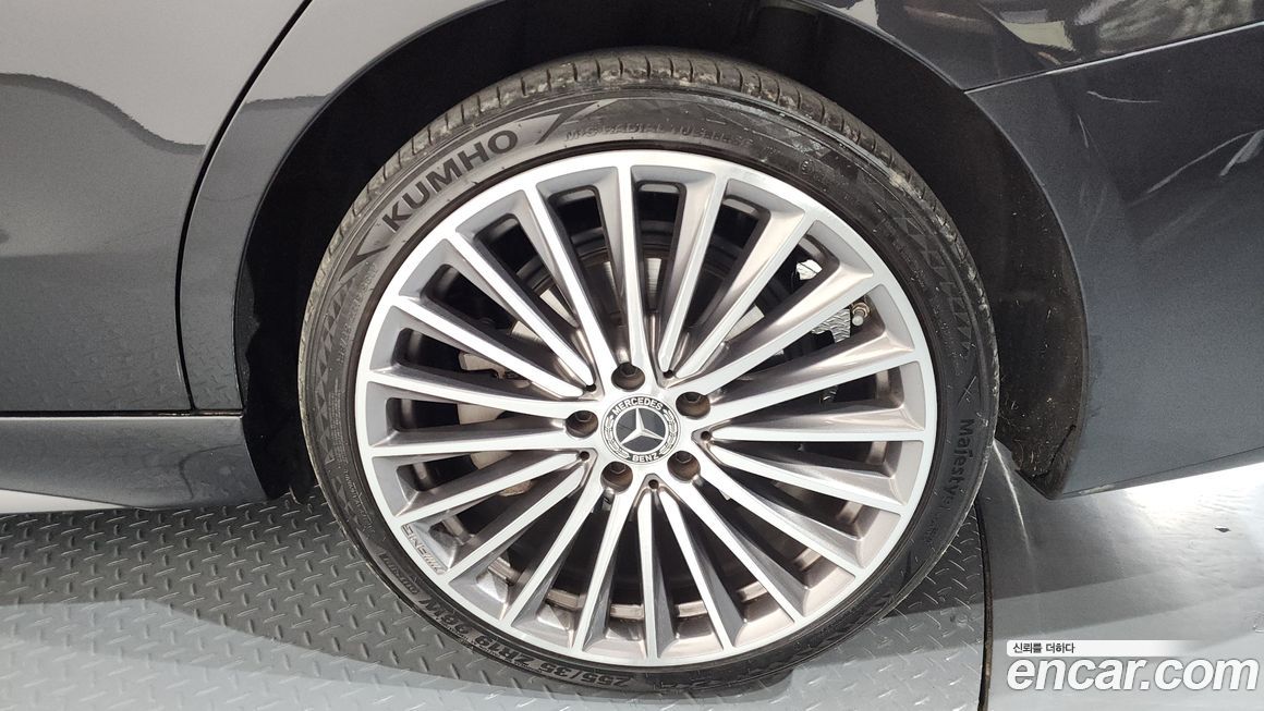 Mercedes-Benz C-Class C300 AMG Line, 2022