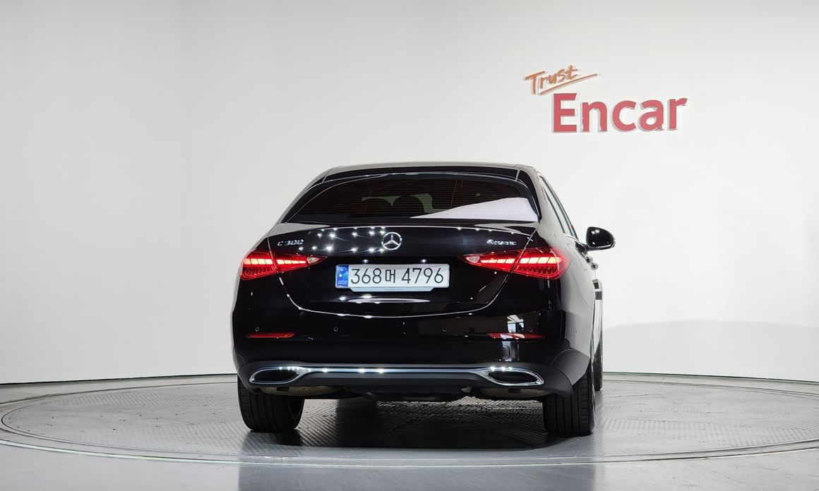 Mercedes-Benz C-Class C300 4MATIC Avantgarde, 2023