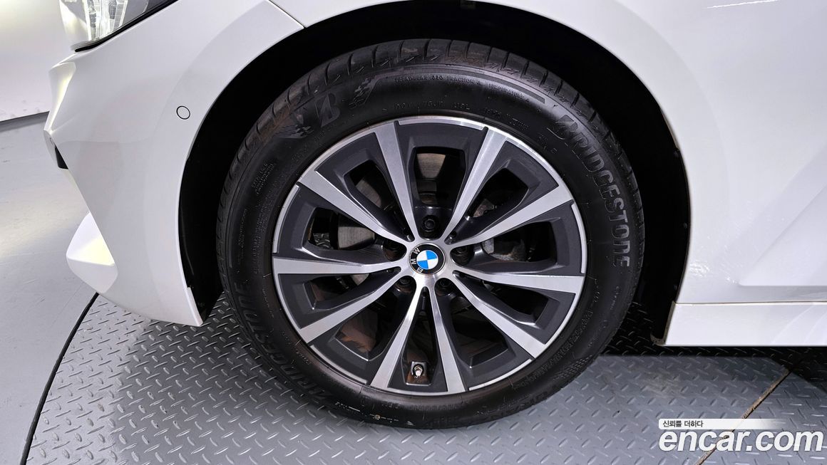 BMW 3-Series 320d Touring, 2023