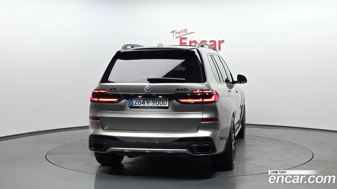 BMW X7 xDrive 40i M Sport 7STR, 2025