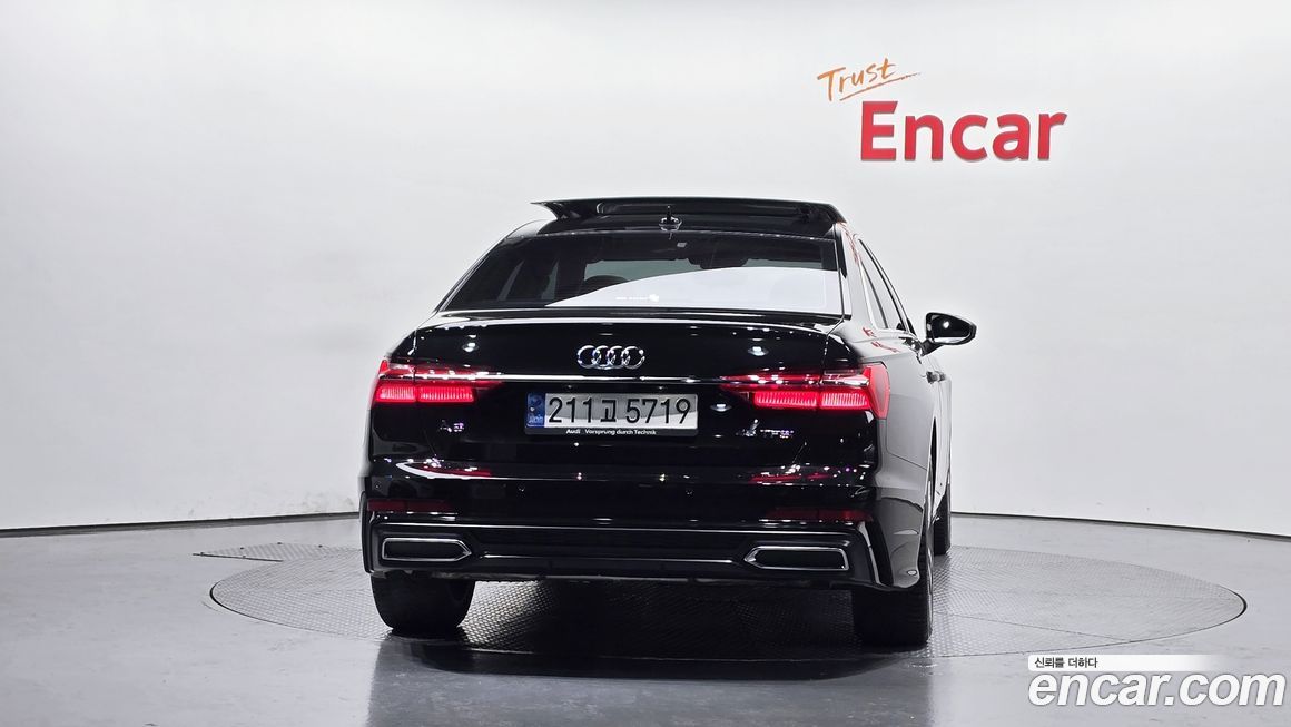 Audi A6 45 TFSI Premium, 2023