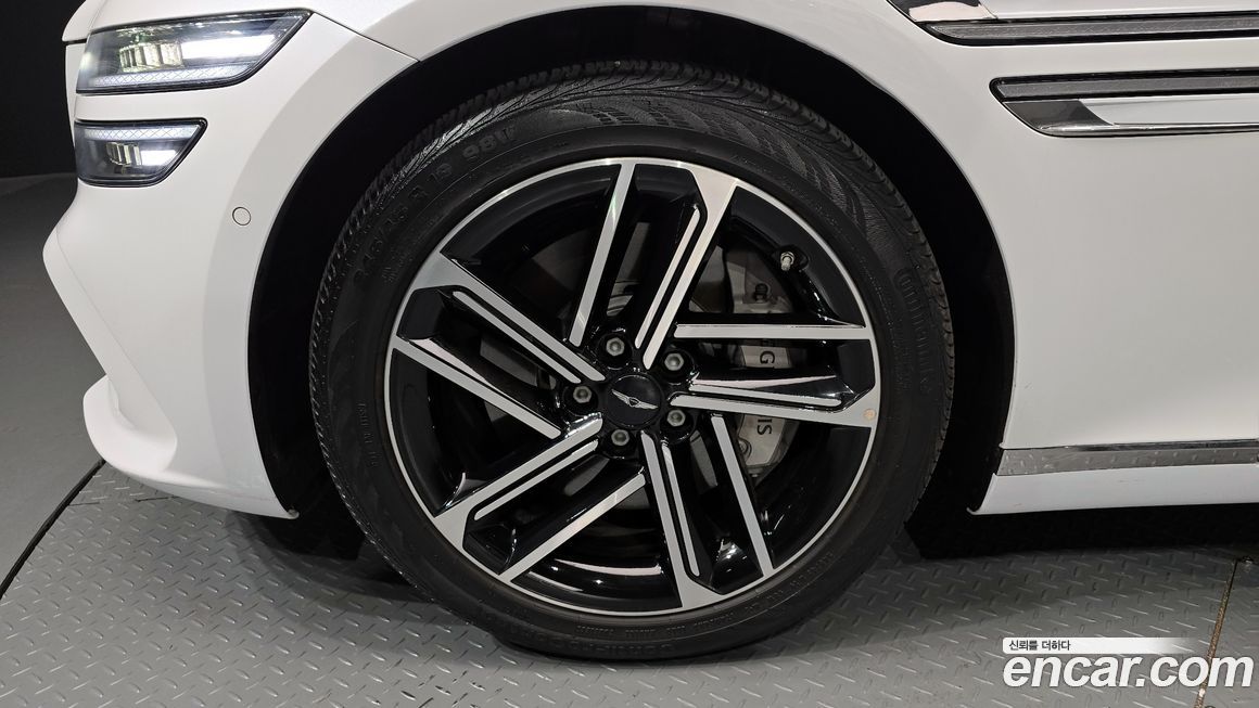 Genesis G80 Gasoline 2.5 Turbo 2WD, 2026