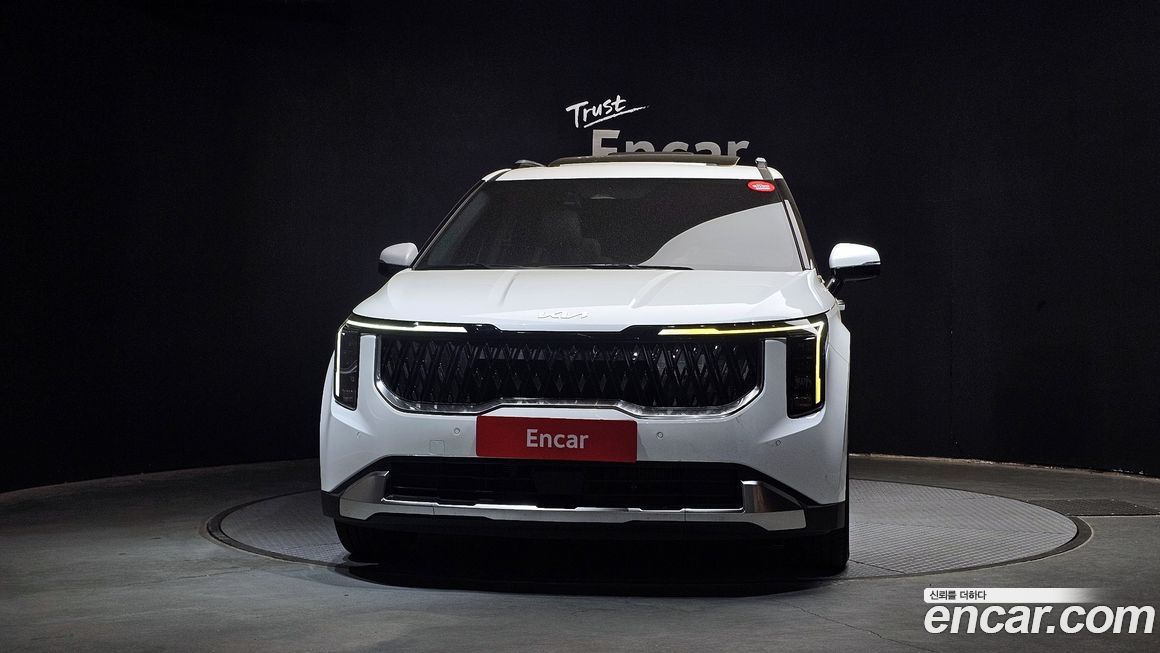 Kia Carnival 9-Seater Noblesse, 2024