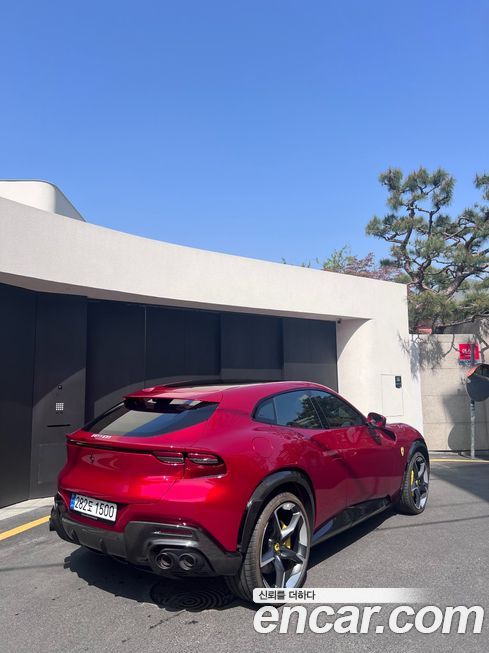 Ferrari Purosangue 6.5 V12, 2025