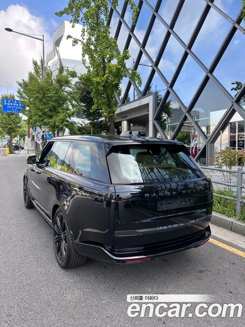 Land Rover Range Rover P530 Autobiography Long Wheel Base, 2025