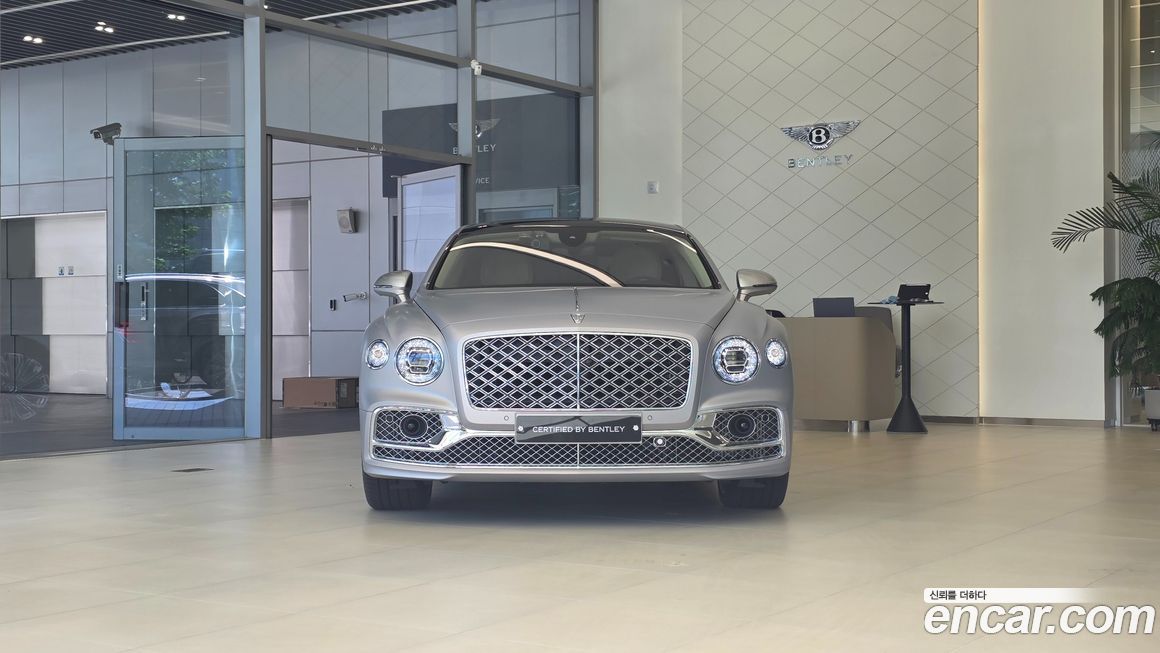 Bentley Flying Spur 4.0, 2024