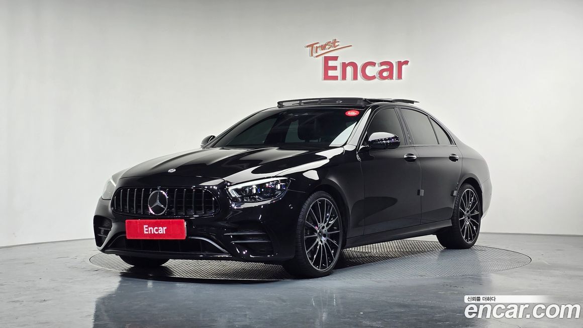 Mercedes-Benz E-Class E350 4MATIC AMG Line, 2023