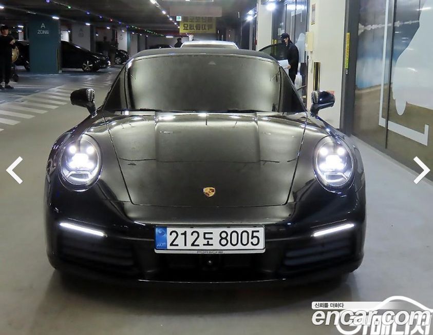 Porsche 911 Carrera 4S Cabriolet, 2024