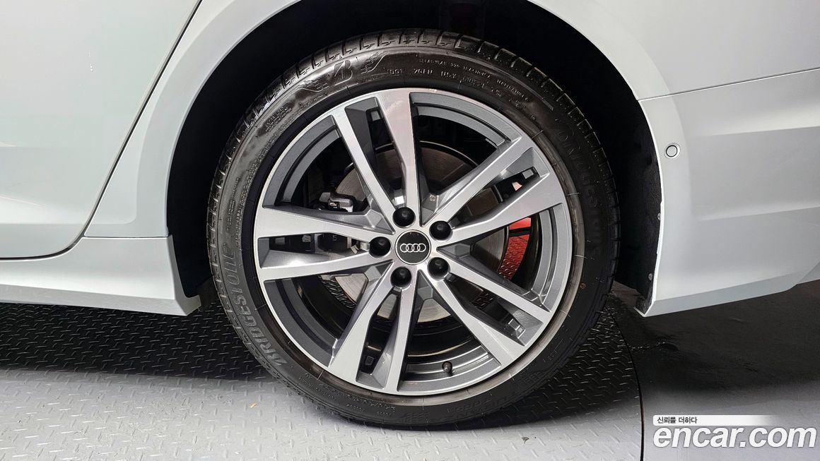 Audi A6 45 TFSI Quattro Premium, 2023