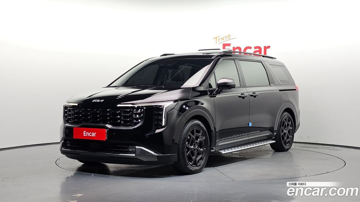 Kia Carnival 9-Seater Gravity, 2025