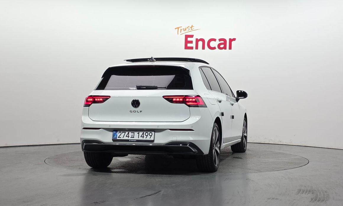 Volkswagen Golf 2.0 TDI Prestige, 2025