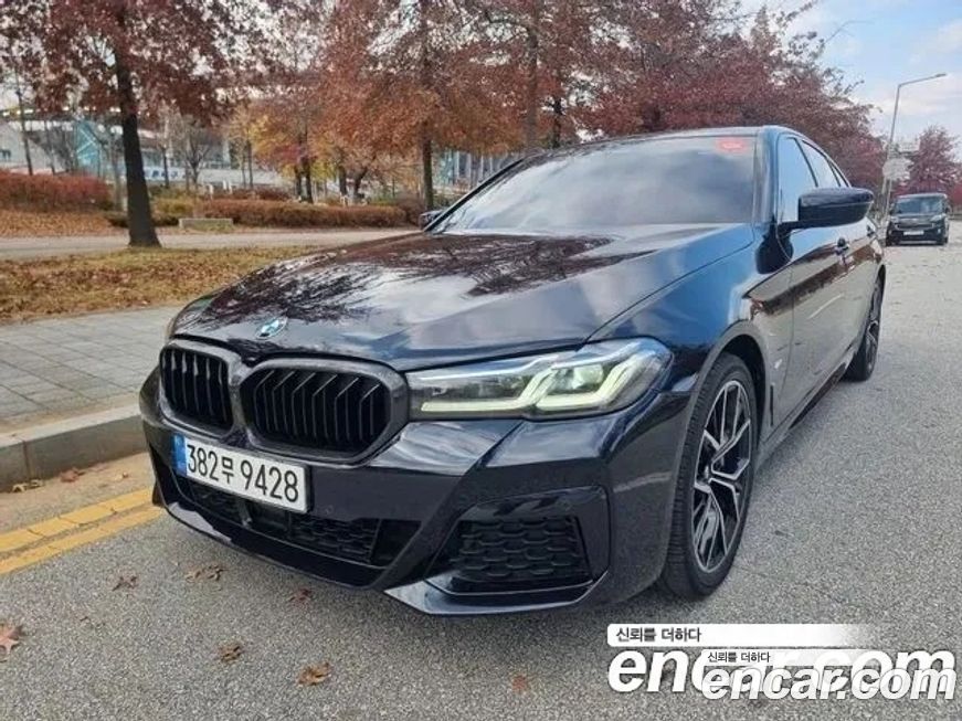 BMW 5-Series 530i xDrive M Sport Package, 2023