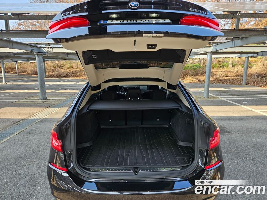 BMW Gran Turismo 620d Luxury, 2023