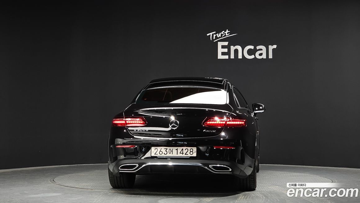 Mercedes-Benz E-Class E300d 4MATIC Coupe, 2023