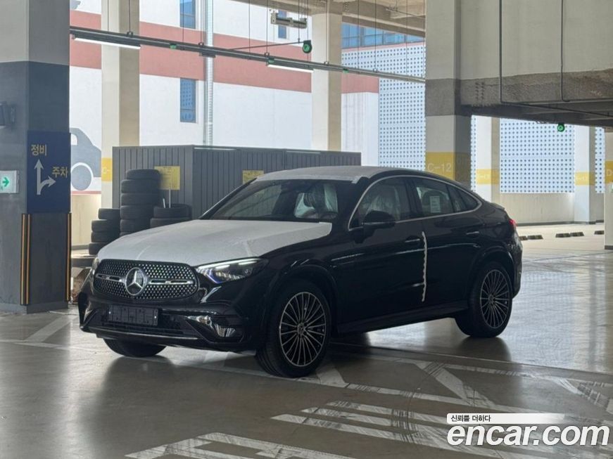 Mercedes-Benz GLC-Class GLC300 4MATIC Coupe, 2026