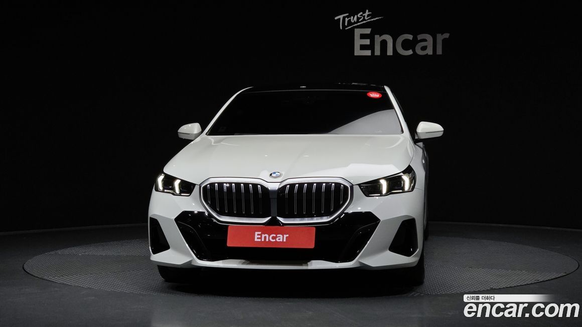 BMW 5-Series 520i M Sport, 2024