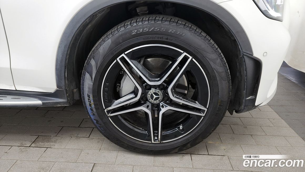 Mercedes-Benz GLC-Class GCL300 4MATIC Coupe, 2023