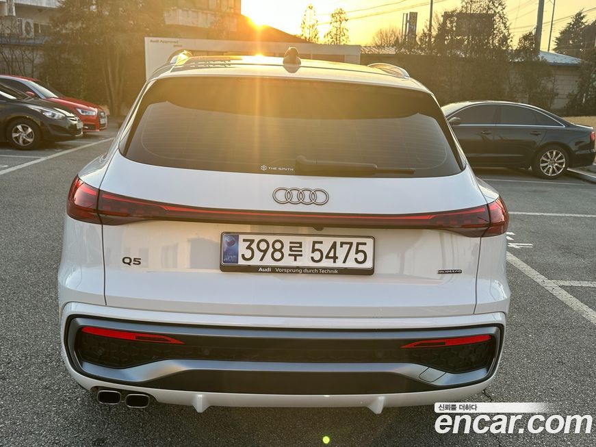 Audi Q5 40 TDI Quattro S Line, 2025