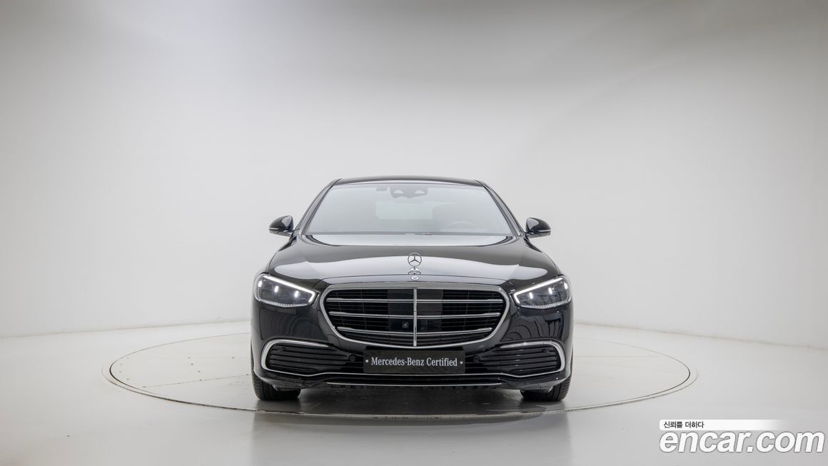Mercedes-Benz S-Class S350 d 4MATIC, 2025