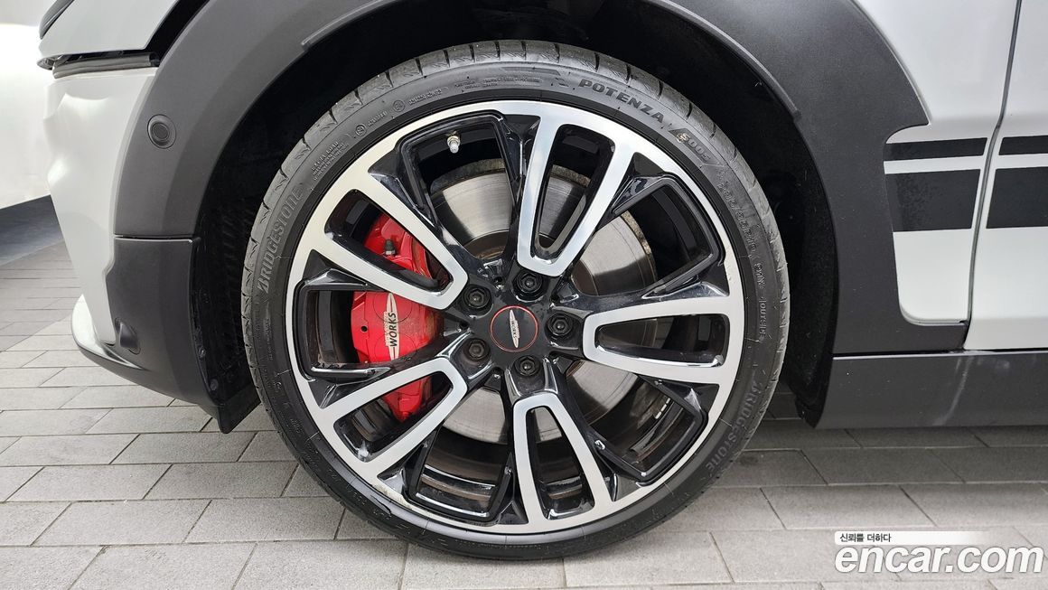 Mini Clubman JCW, 2023