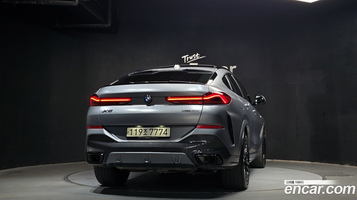 BMW X6 xDrive40i M Sports Online Exclusive Edition, 2025