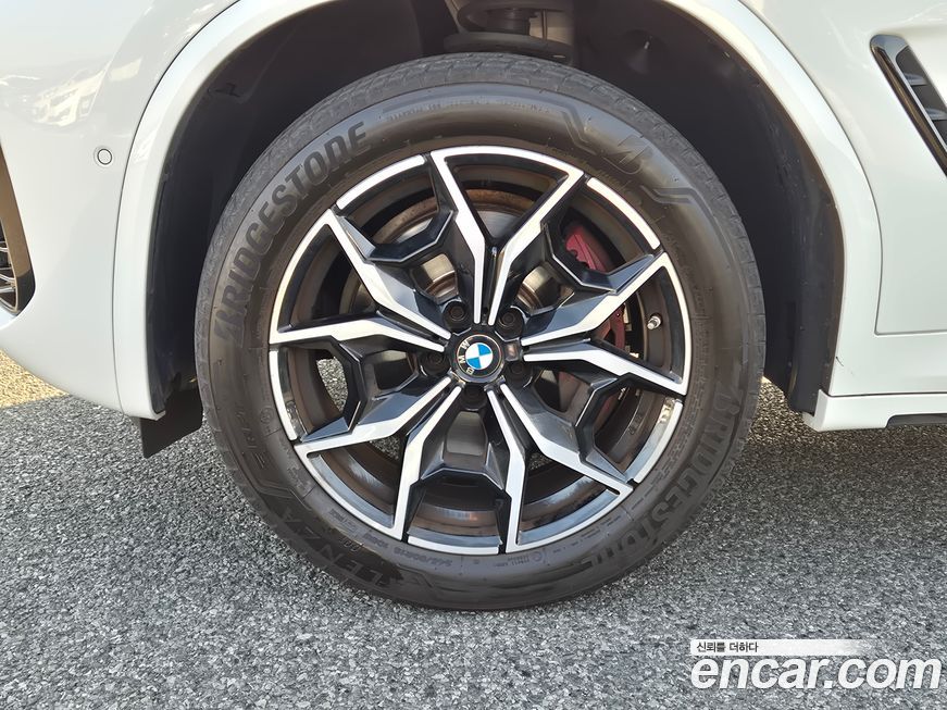 BMW X4 xDrive20i M Sports Pro, 2022