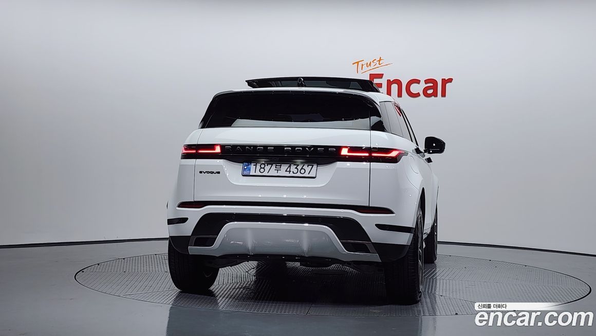 Land Rover Range Rover Evoque P250 Dynamic SE, 2024