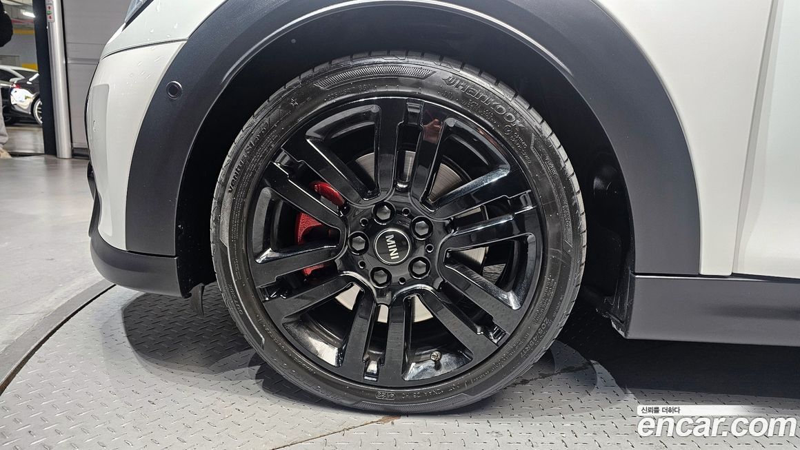 Mini Cooper Convertible Classic, 2024