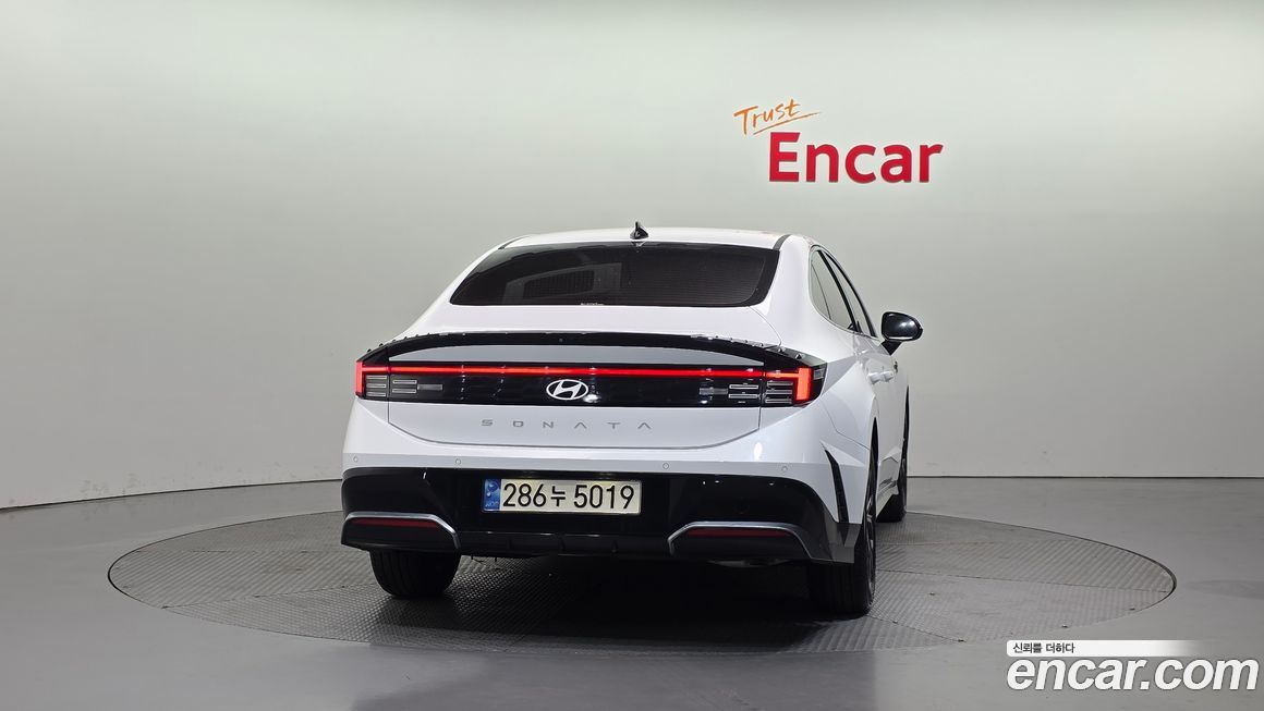 Hyundai Sonata 2.0, 2024