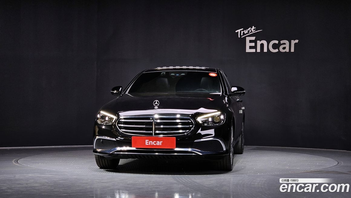 Mercedes-Benz E-Class E350 4MATIC Exclusive, 2023