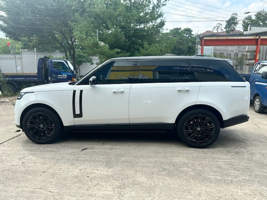 Land Rover Range Rover P530 Autobiography Long Wheel Base, 2024