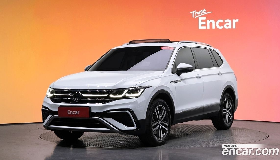 Volkswagen Tiguan 2.0 TSI Prestige, 2023