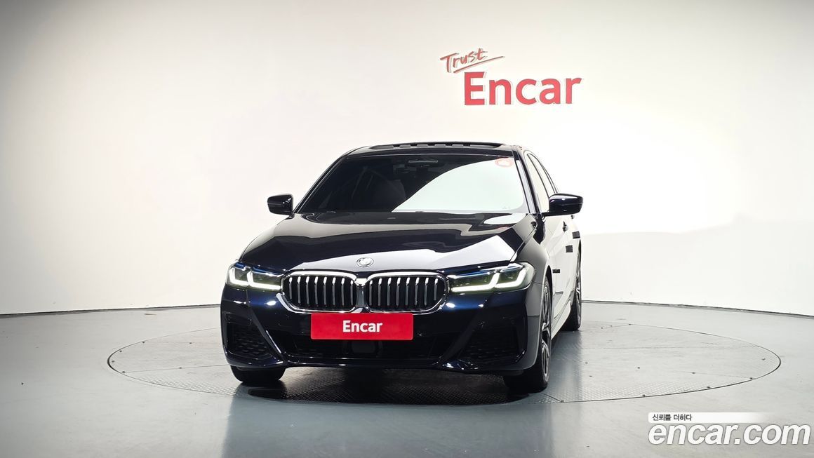 BMW 5-Series 530i M Sport Package, 2023