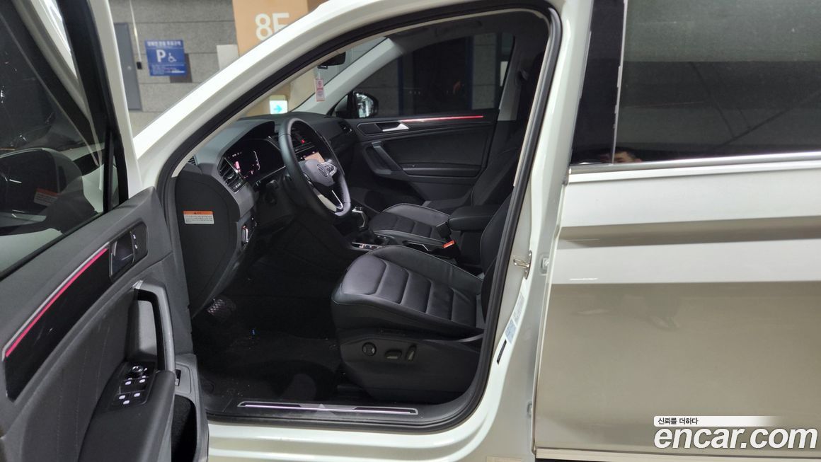 Volkswagen Tiguan 2.0 TDI Prestige, 2024