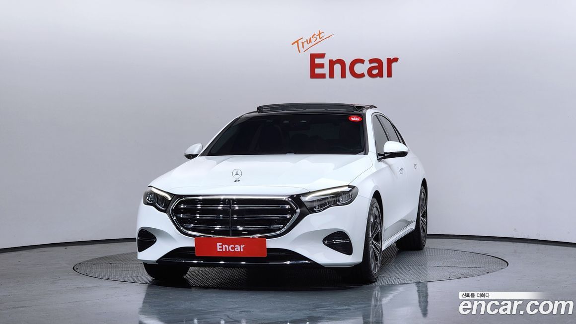 Mercedes-Benz E-Class E220d 4MATIC Exclusive, 2024
